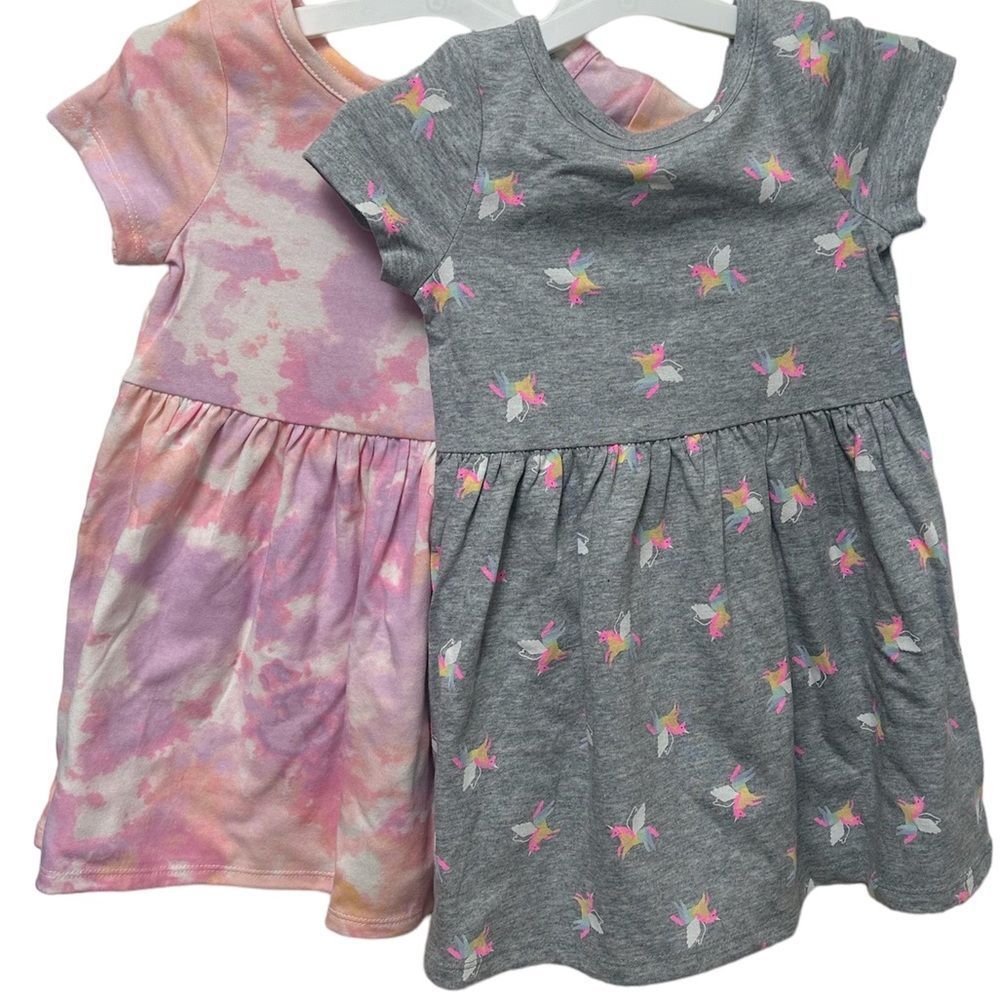 List of 2 toddler girls size 2T dresses